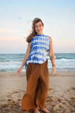 Carregar imagem no visualizador da galeria, Striped Indigo Tie&Dye top with side and back strings