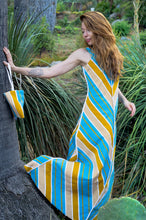 Load image into Gallery viewer, Turquoise Blue Smock Pouch