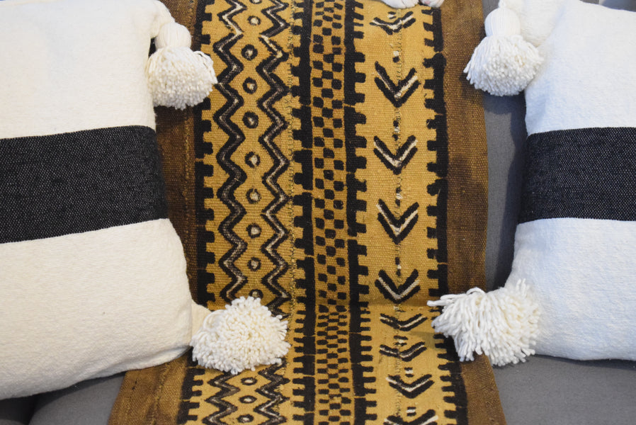 Sneek Peak into African Textiles - Tradition, Craftsmanship, and Symbolism