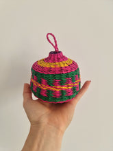 Load image into Gallery viewer, African Handwoven Christmas Balls - Green
