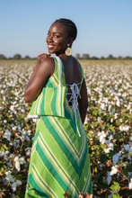 Carregar imagem no visualizador da galeria, Green Smock Dress
