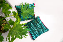 Load image into Gallery viewer, Ijapa cushion cases - Handmade in Nigeria
