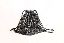 Carregar imagem no visualizador da galeria, Dudu Ati Funfun Batik Drawstring Bag - Handmade in Nigeria
